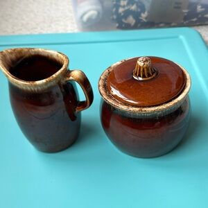 Vintages Hull Brown Drip Sugar and Creamer